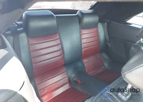 2005 Ford Mustang Gt из США, поврежденный, VIN 1ZVFT85H255193483